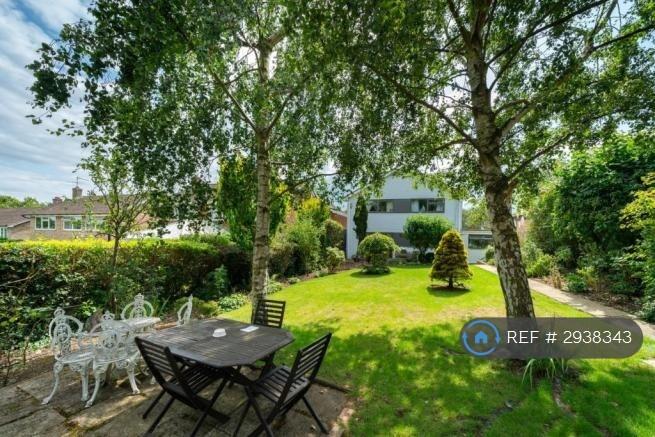 House in Watford - View 5