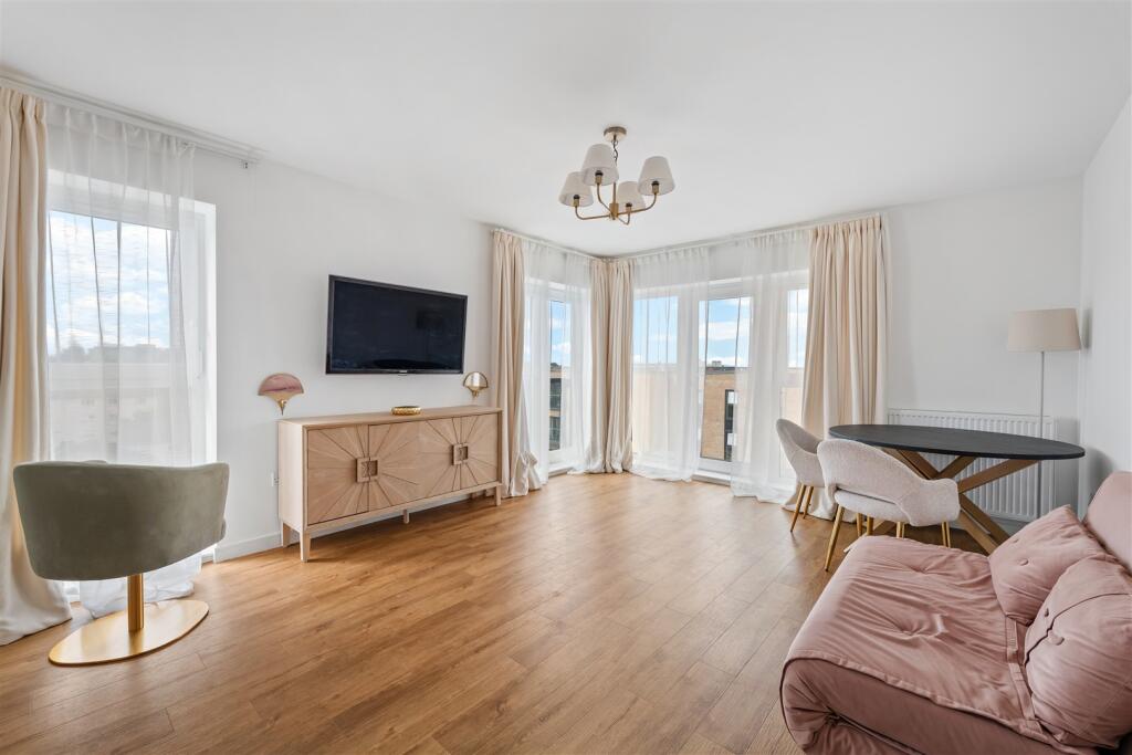 Apartment in Glasgow, Claythorn, Kelvindale - View 3