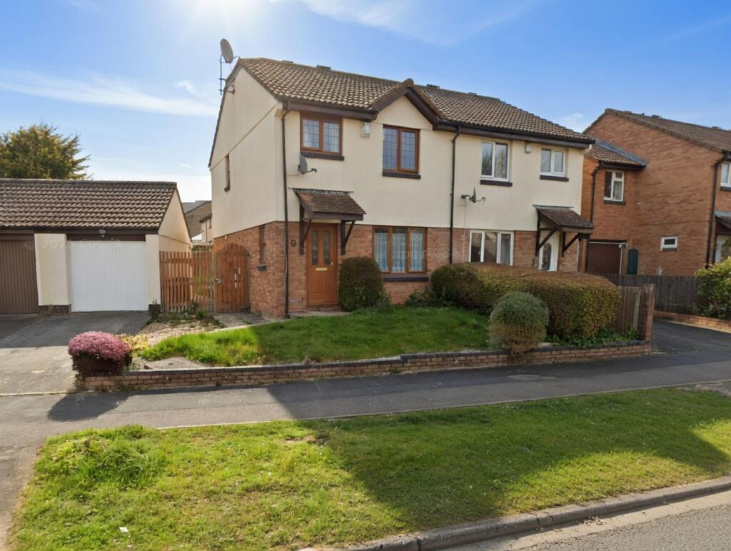 Main image of property: Woodmere Way, Kingsteignton, TQ12