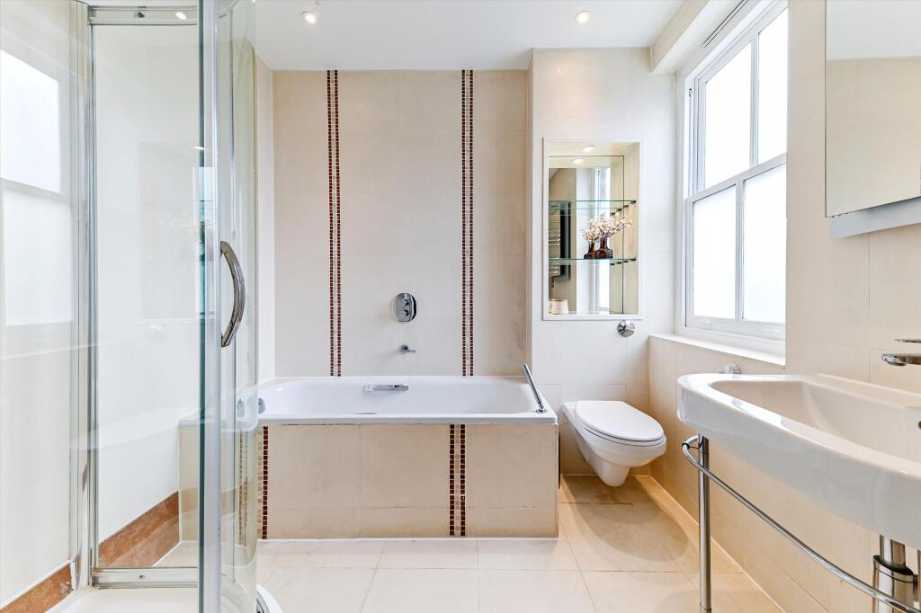 3 bedroom flat for rent