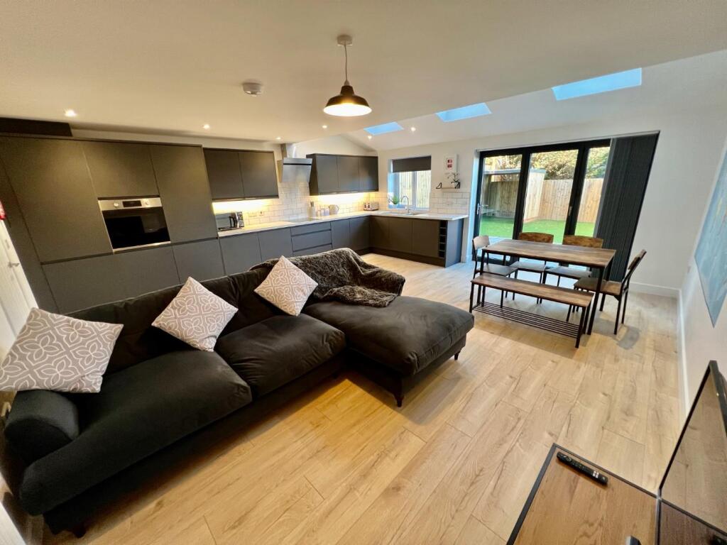 Main image of property: Room 2, Portland Street, Staple Hill, Bristol