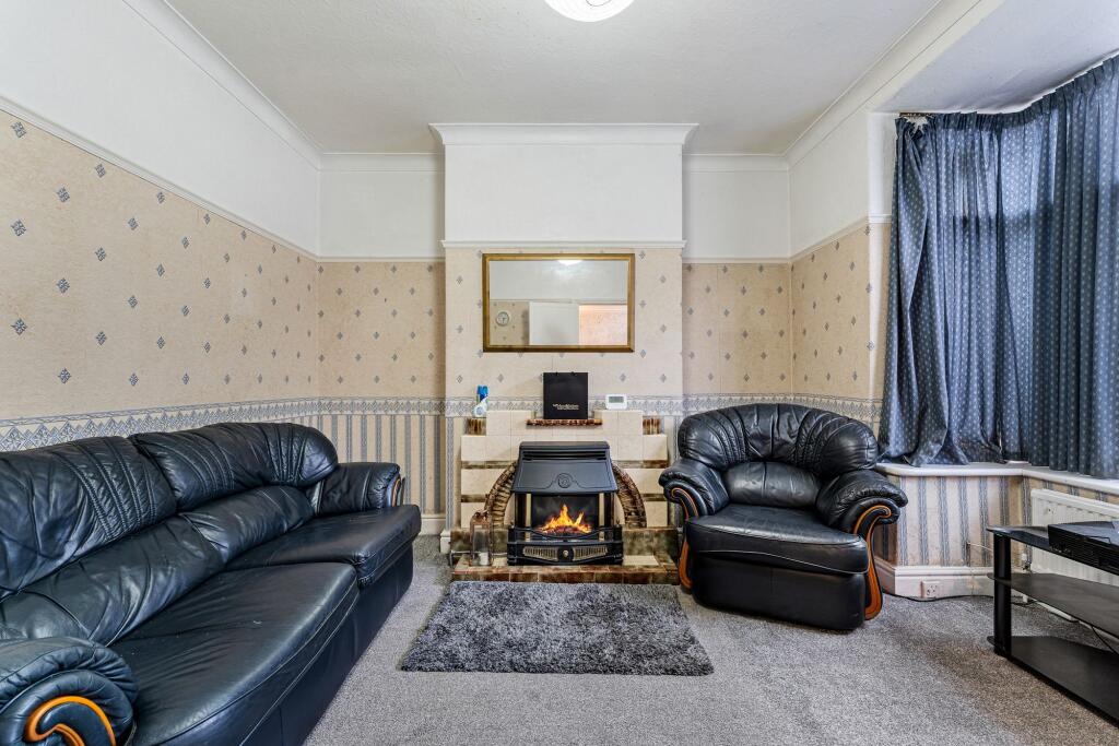 House in Runcorn, Dukesfield, Higher Runcorn - View 3