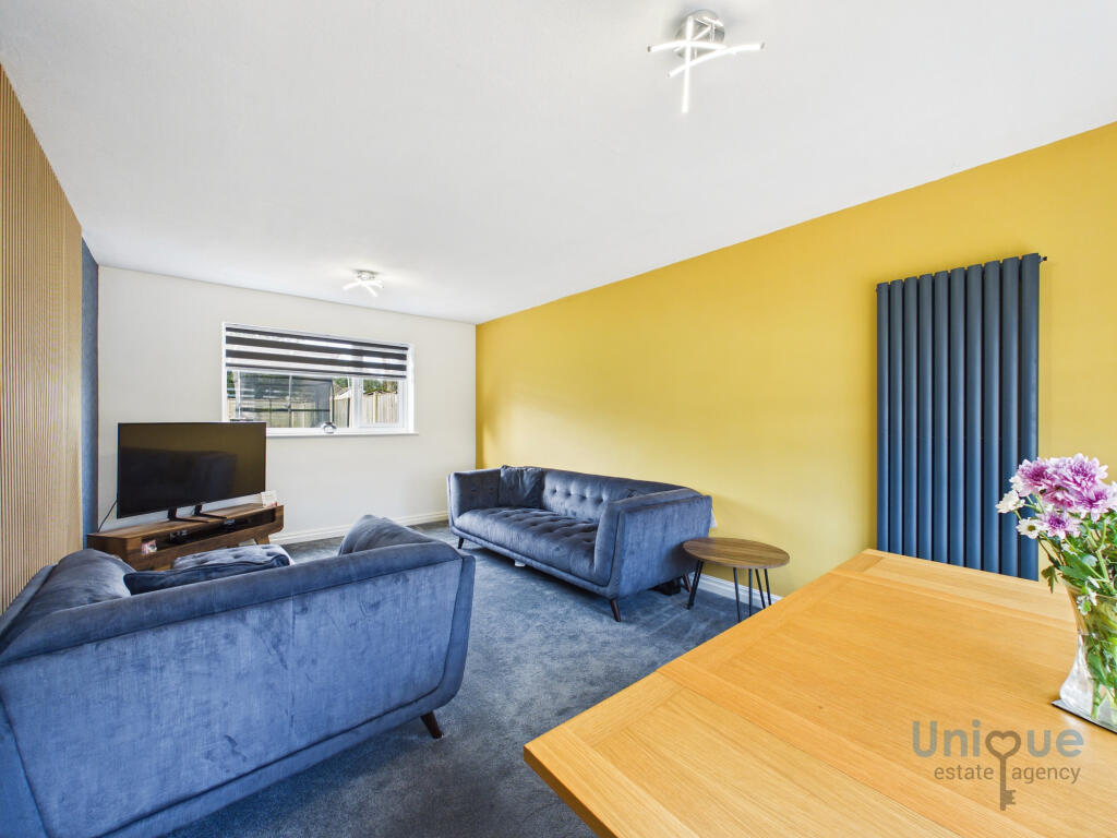Hilton Avenue,  Lytham St. Annes, FY8 photo 3