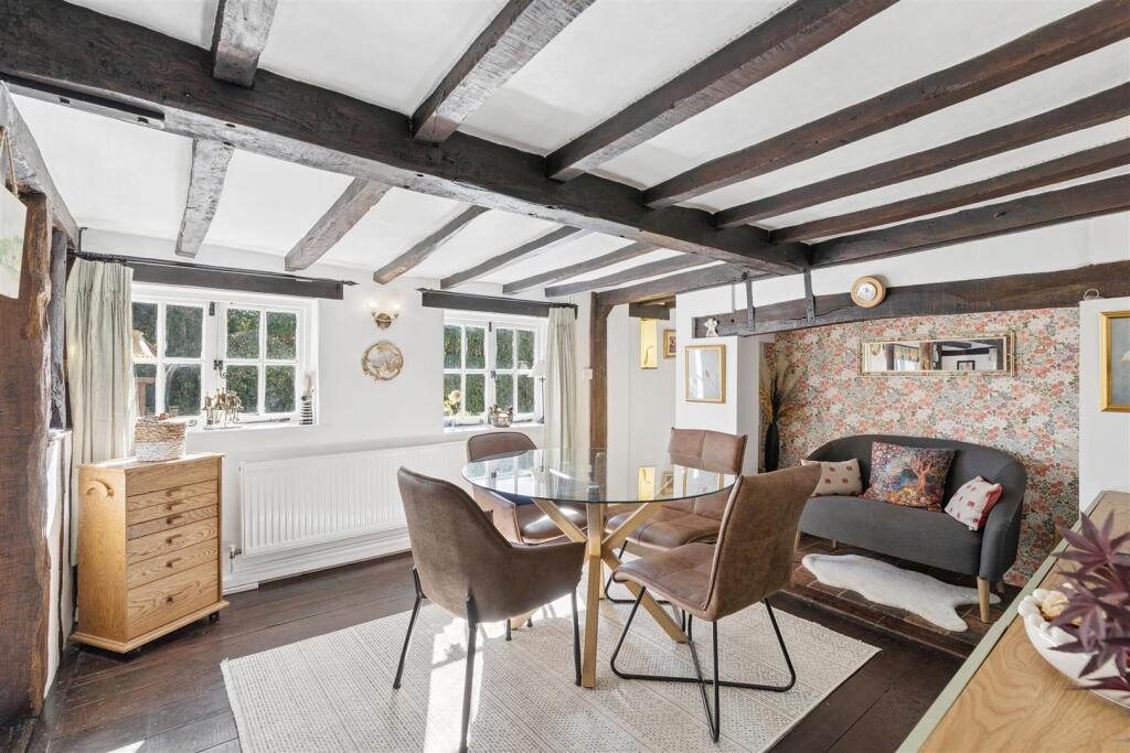 House in Sevenoaks, Hartley - More