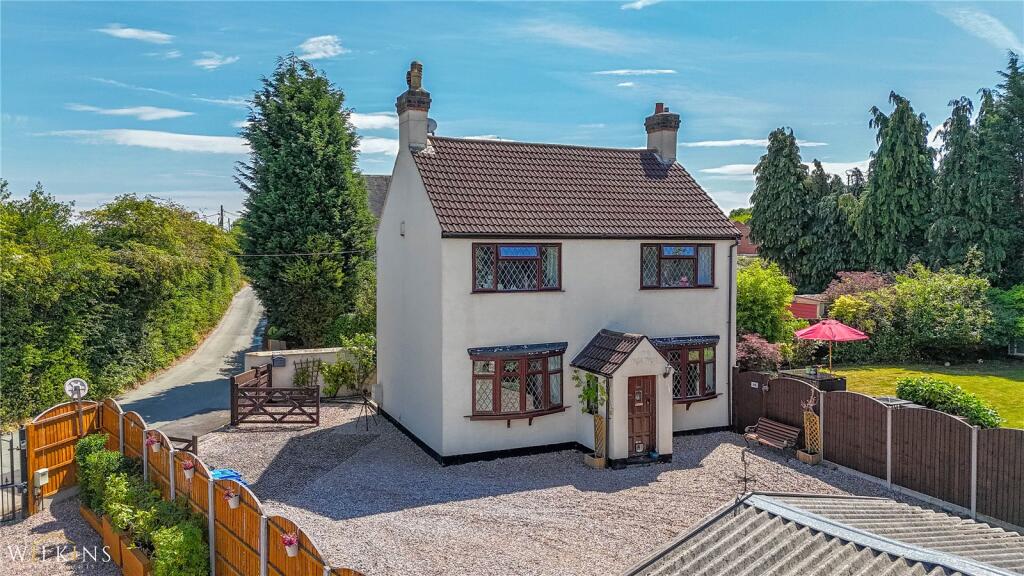 Main image of property: Moor Lane, Amington, Tamworth, Staffordshire, B77