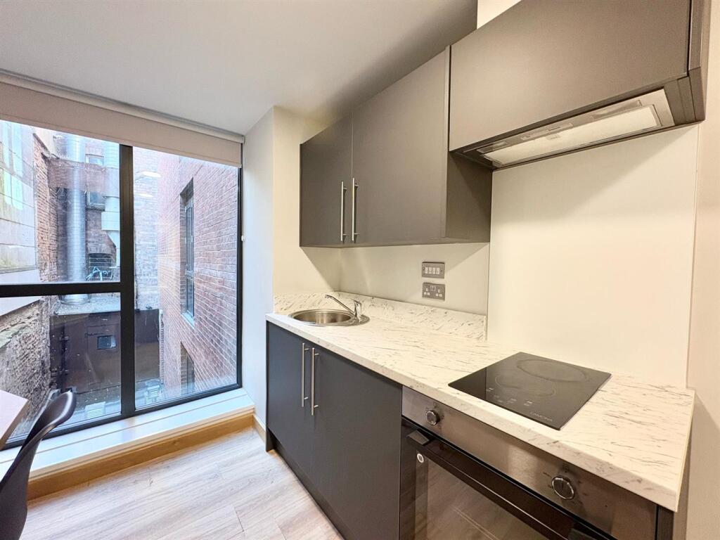 Studio flat for rent