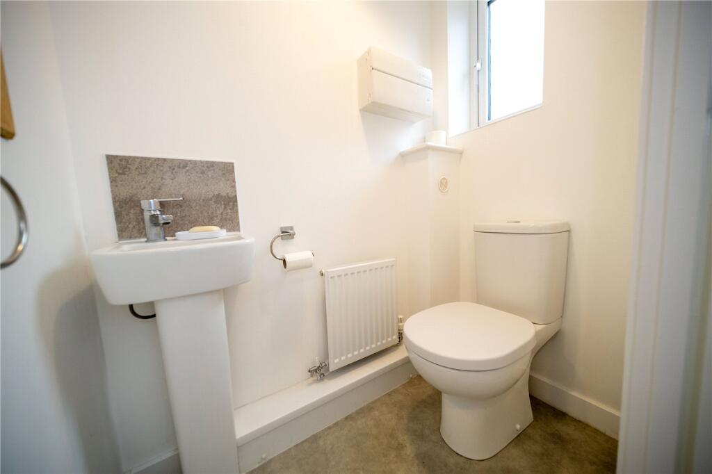 Baneberry Drive, Silksworth, Sunderland, SR3 photo 5