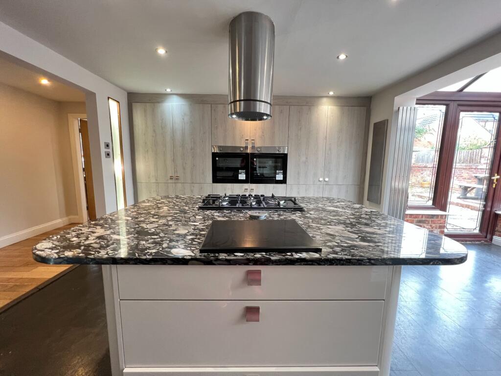 Main image of property: Melton Grove, West Bridgford, Nottingham