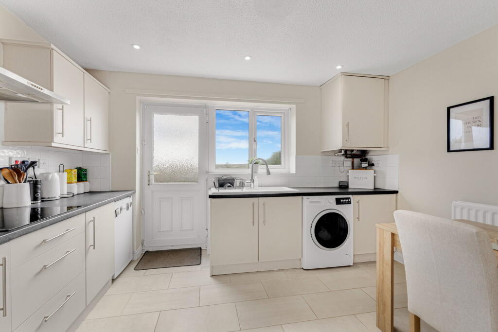 House in Choppington, Guide Post - View 3
