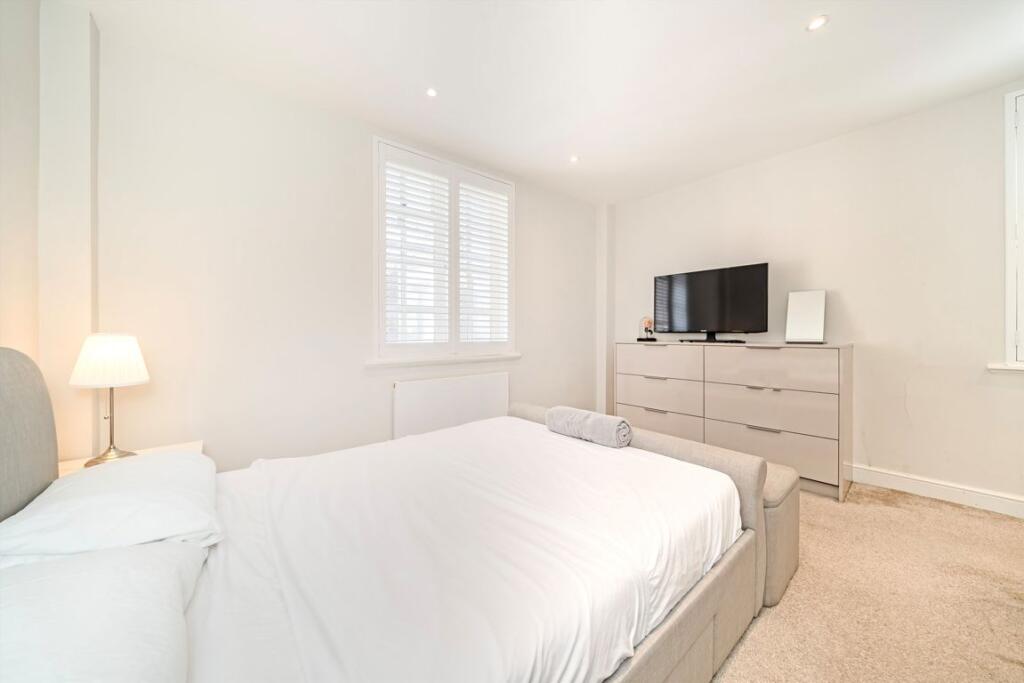 Apartment in London - View 5
