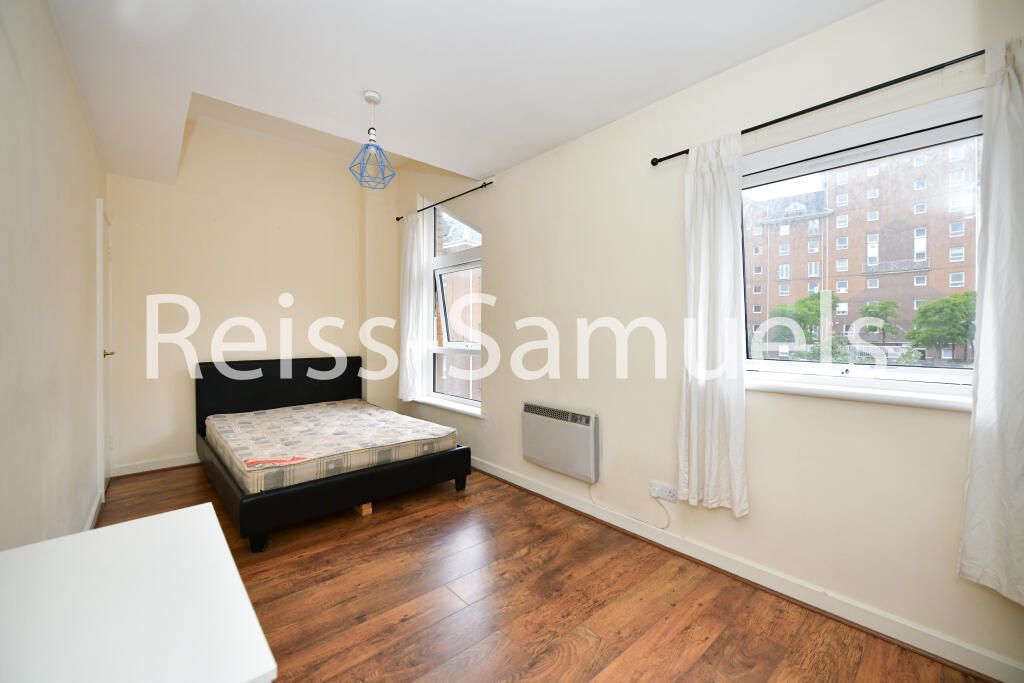 5 bedroom town house for rent