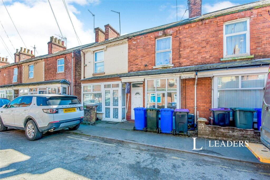 House in Boston, Bargate, Staniland - More