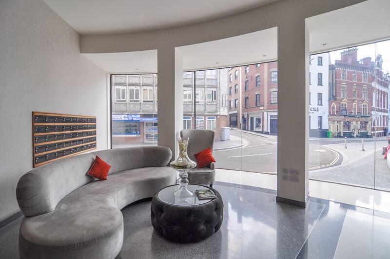 Apartment in Bristol - View 5