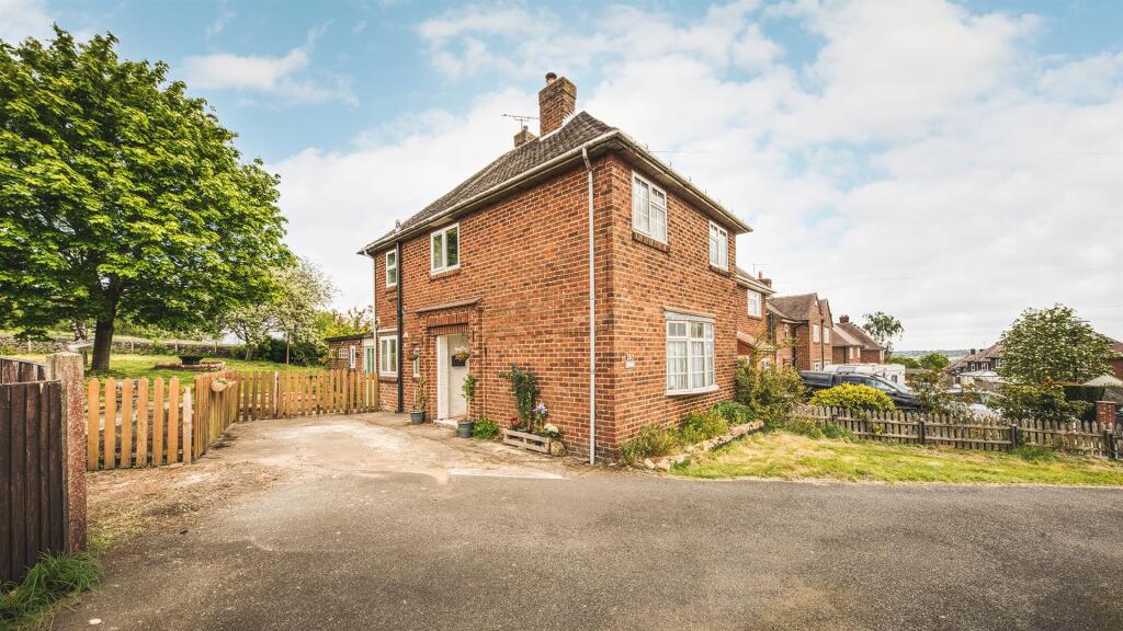 Main image of property: Moor Rise, Holbrook, Belper