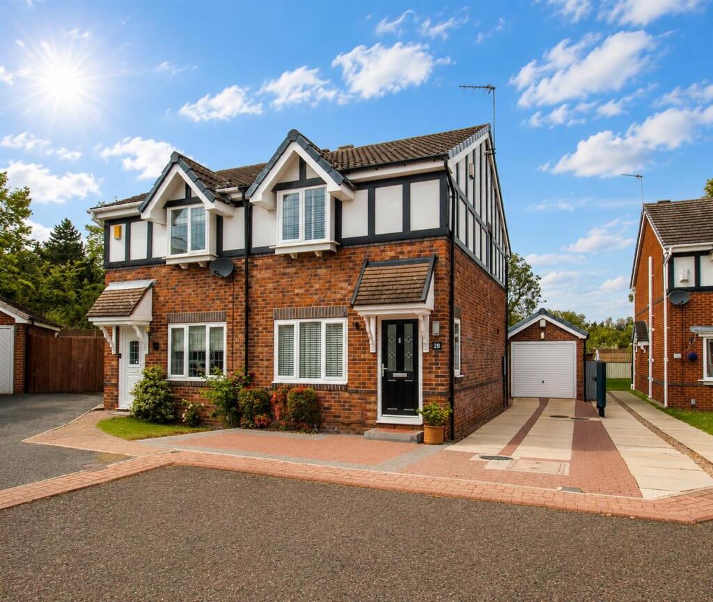 Main image of property: Ashbury Chase, Outwood, Wakefield