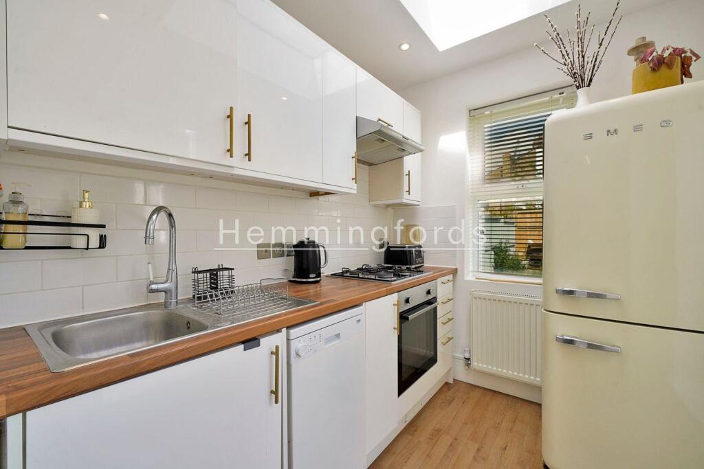 Richmond Road, Bounds Green, N11 – pohled 4