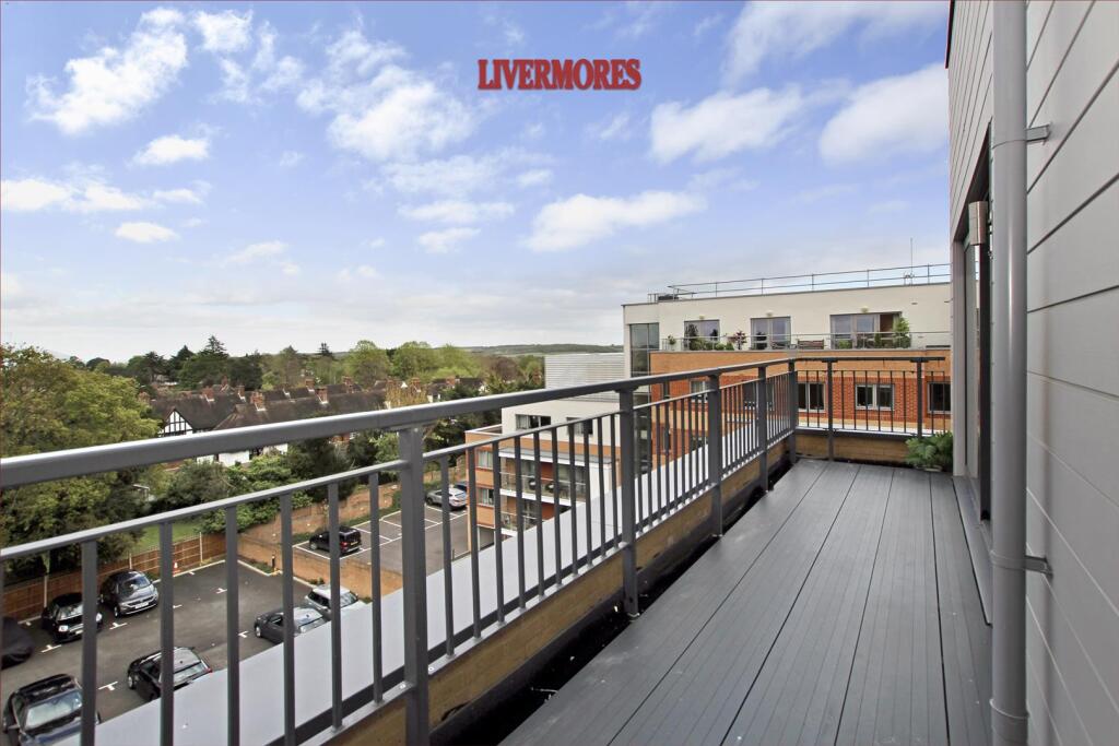 Apartment in London, Foots Cray Estate, North Cray - View 4