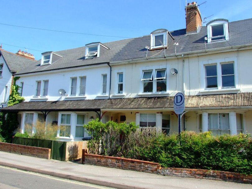 Main image of property: Craven Road, Newbury, RG14 5NE