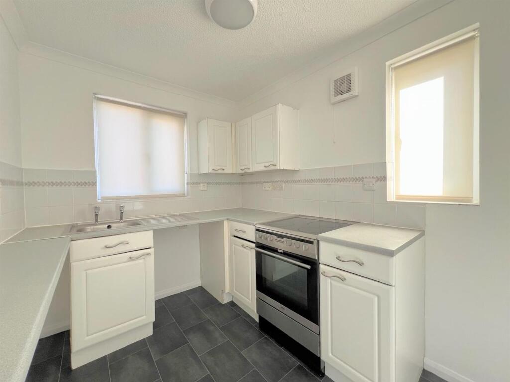 House in Plymouth, Steer Park - View 5