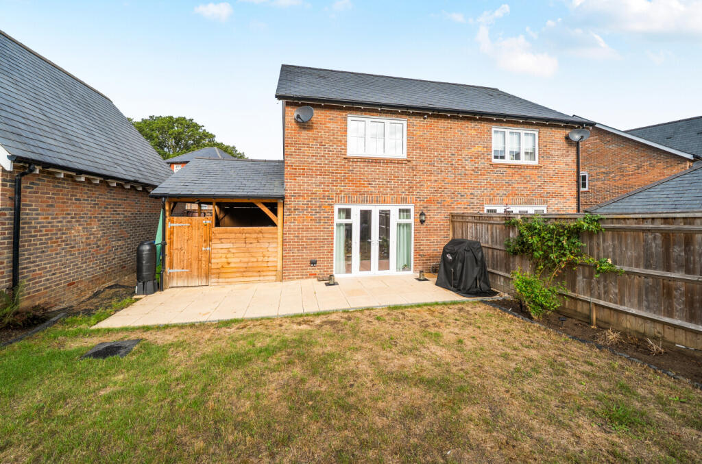 House in Reading - View 5