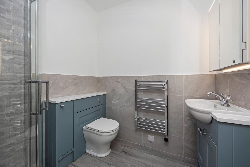 Osborne Road, Crowborough, TN6 image 3