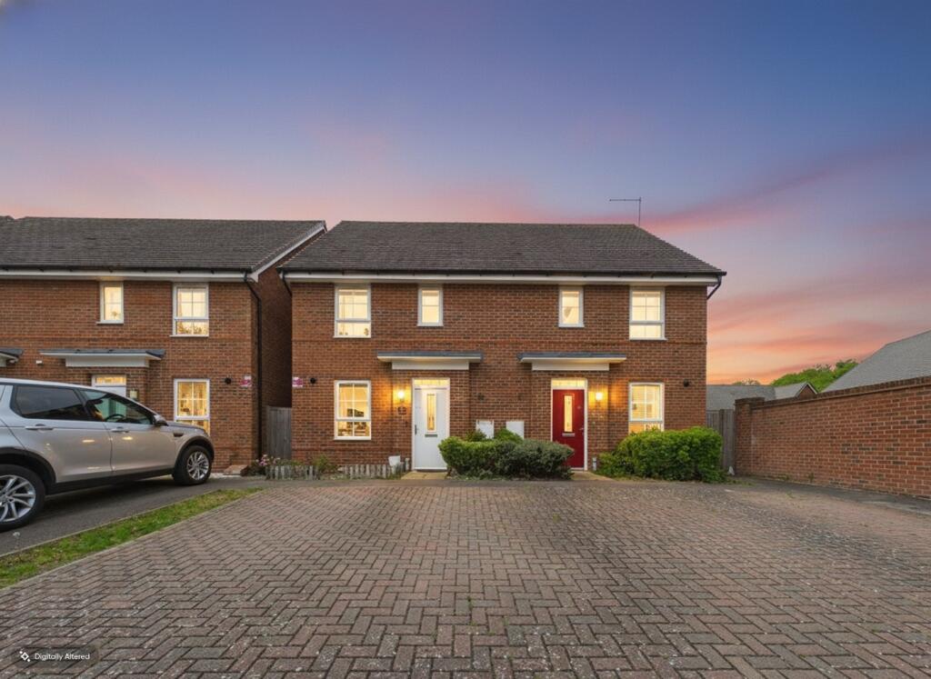 Main image of property: Skipper Close, Hemel Hempstead, Hertfordshire, HP2