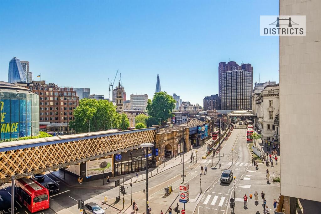 Apartment in London - More