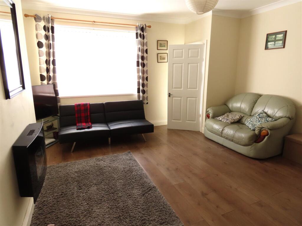 Marine Street, Newbiggin-By-The-Sea - View 3