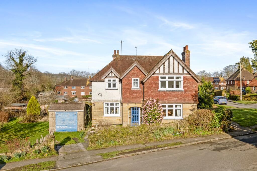 4-bed detached on Corseley Road, Groombridge, TN3, £650,000