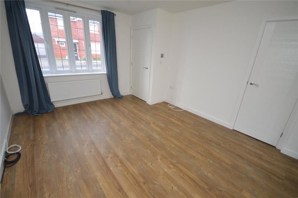 Carnation Drive, Bridgwater, Somerset, TA5 photo 2