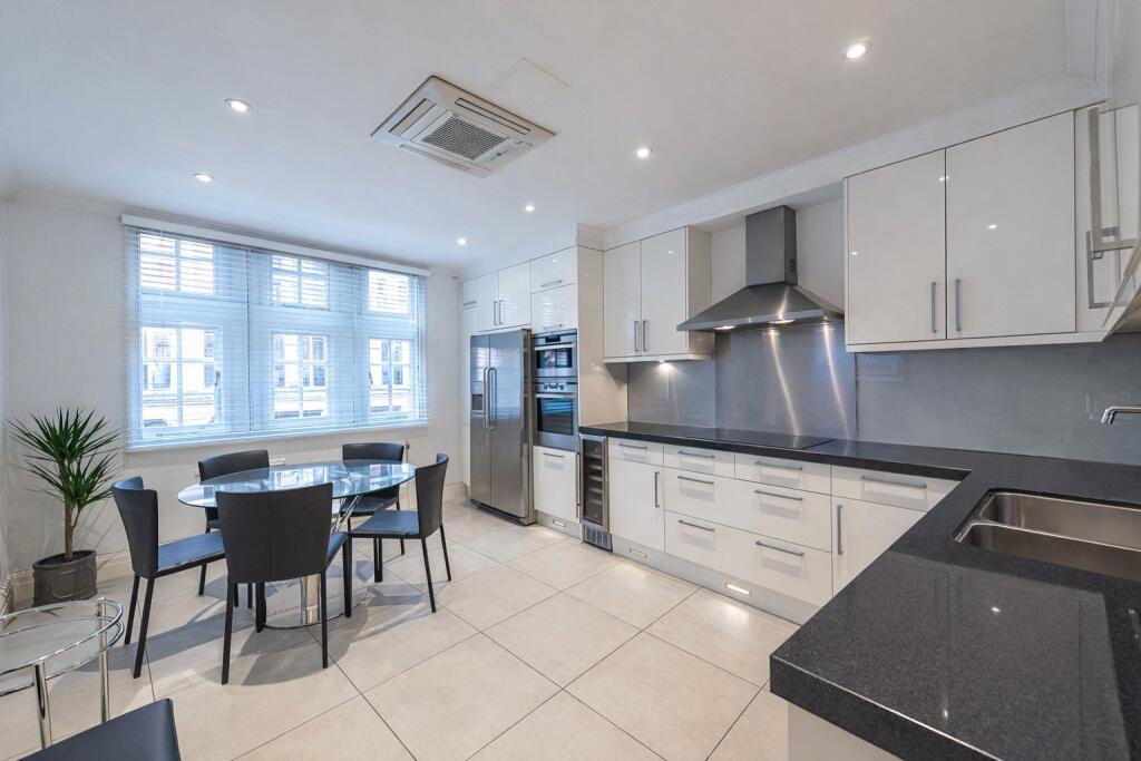 4 bedroom apartment for rent