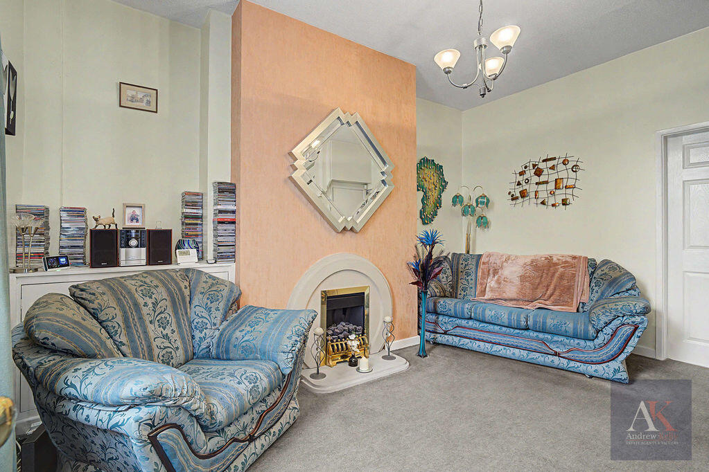 Fairlands View, Rochdale photo 4