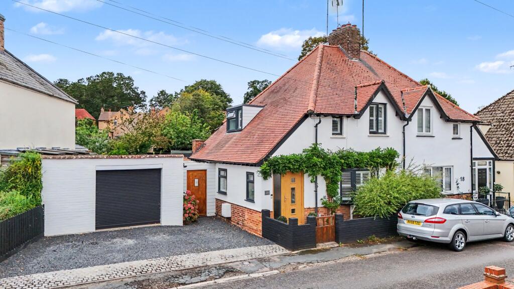 Main image of property: Centre Drive, Newmarket, CB8