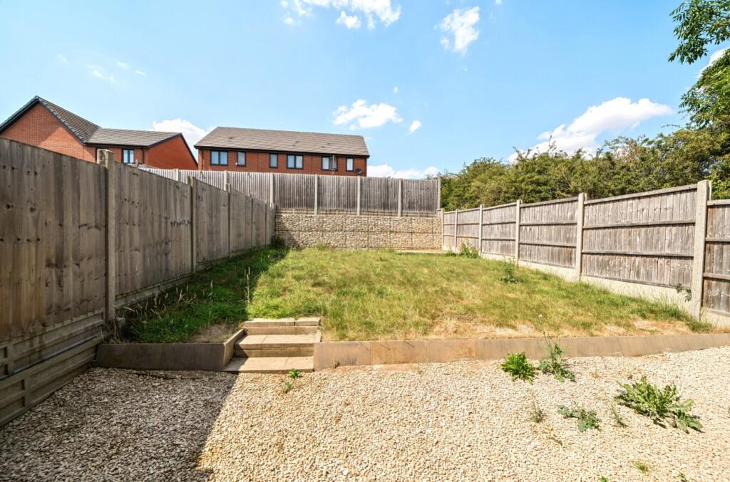 Jenkinson Crescent, Great Gonerby, Grantham, Lincolnshire, NG31 - View 4