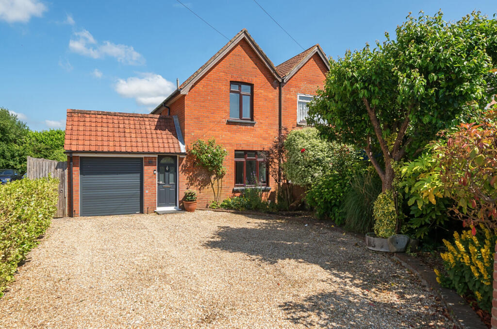 Main image of property: Fair Oak, Eastleigh, Hampshire, SO50