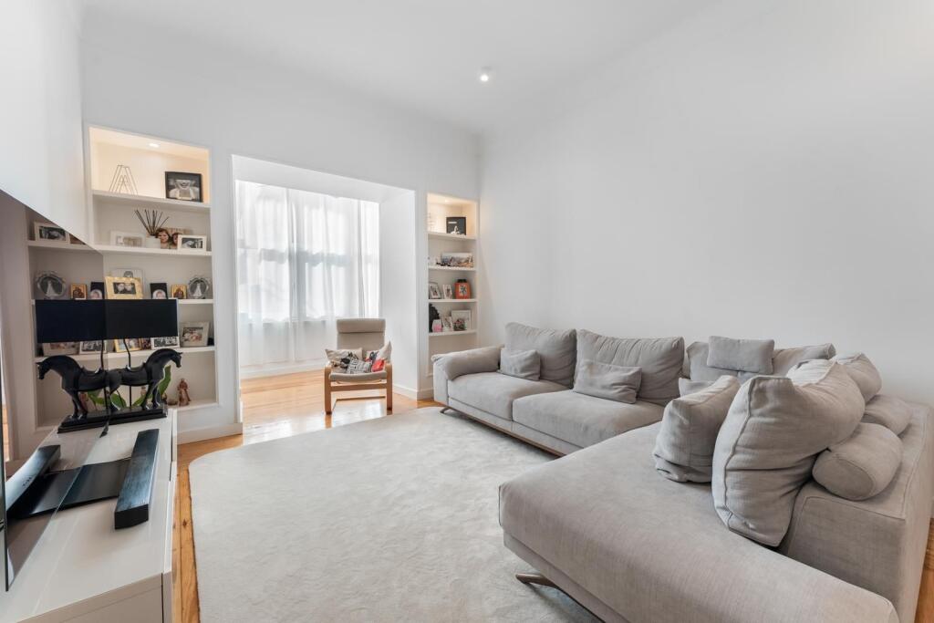 Main image of property: Lisbon, Lisbon
