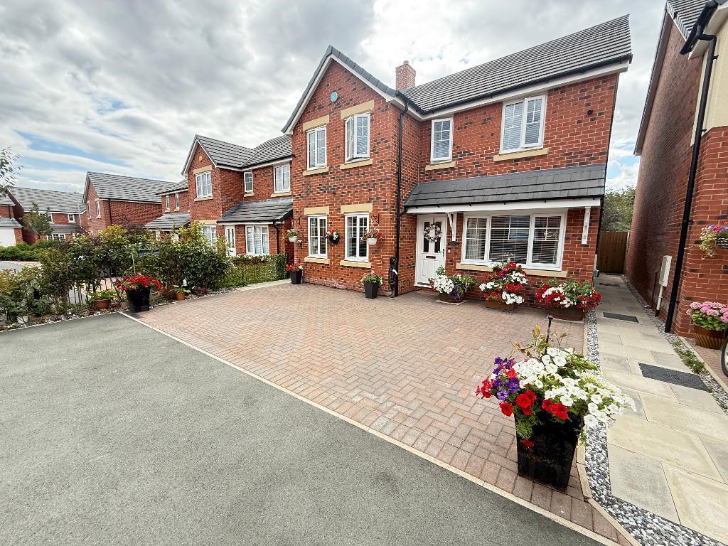 Main image of property: Blackstone Close, Cheadle, Stoke on Trent, ST10 1FX