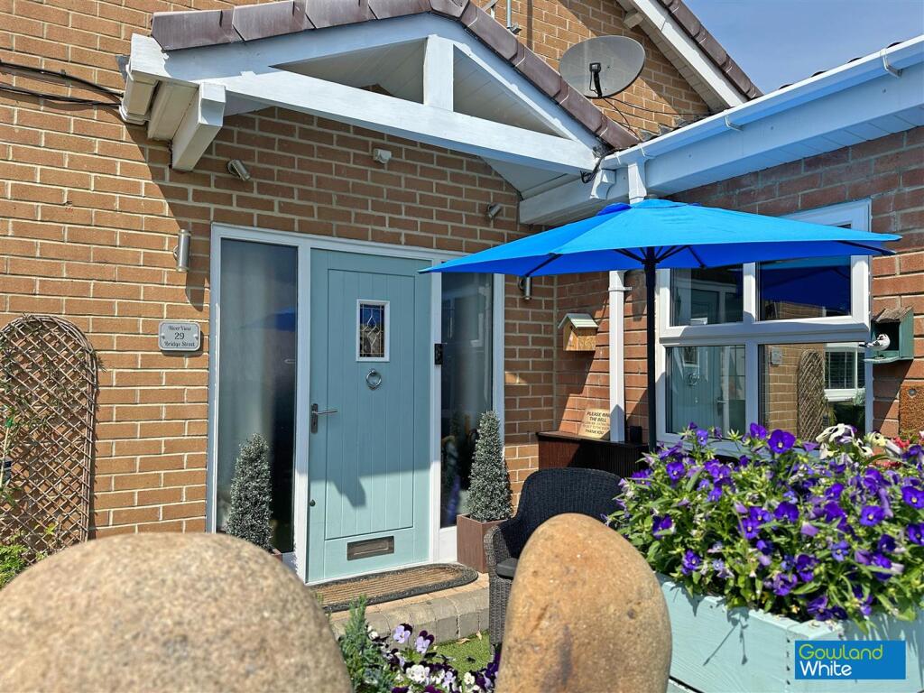Main image of property: Bridge Street, Yarm, TS15 9BY