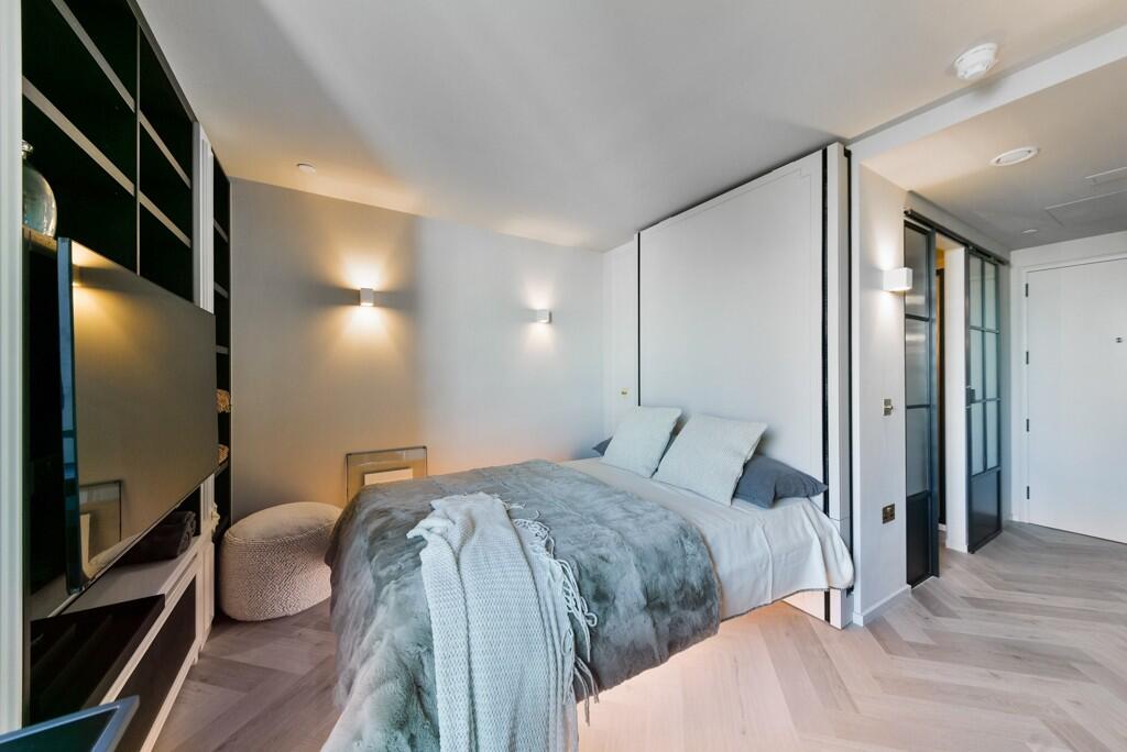 Main image of property: Willesden Lane, London, NW2