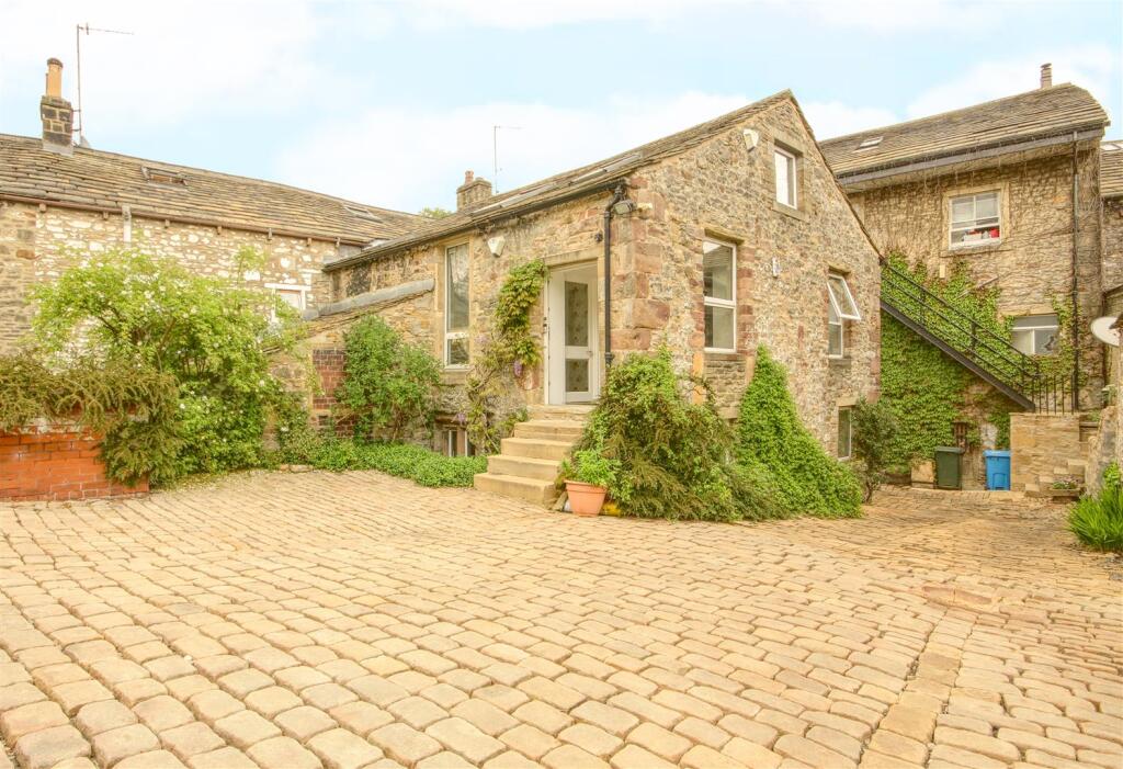 Main image of property: Royal Oak Yard, Skipton