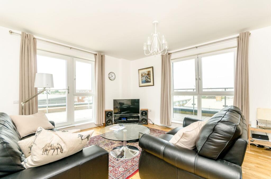 3 bedroom penthouse for rent