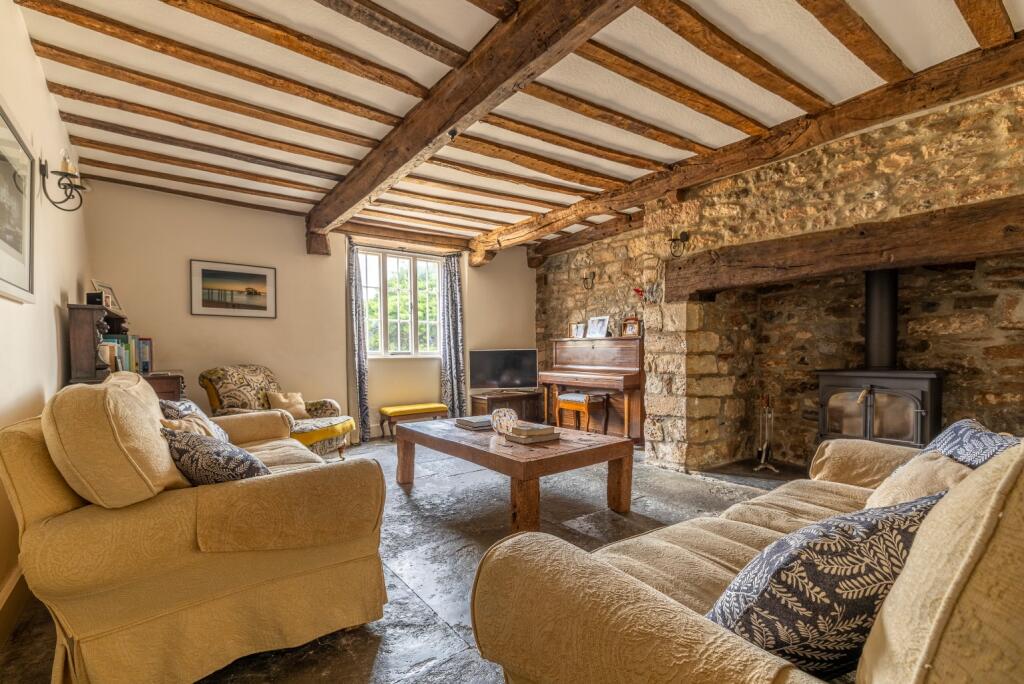 House in Cheddar, Hythe - View 3