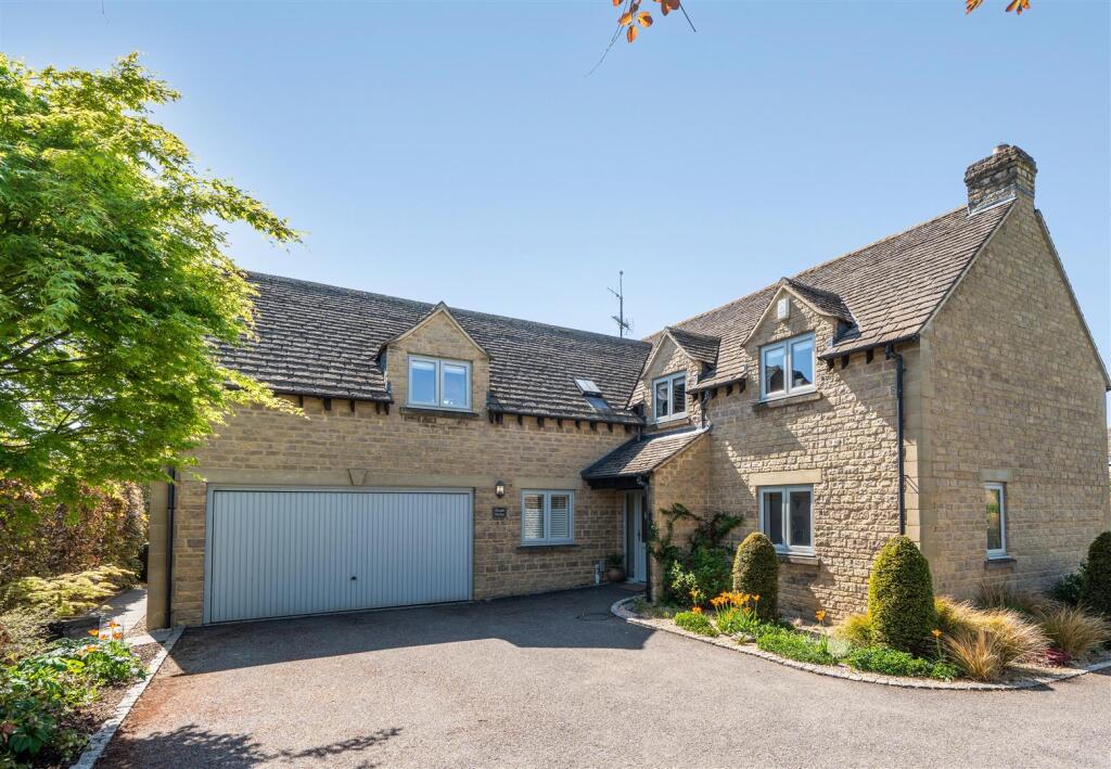 Main image of property: Ascott-Under-Wychwood, Chipping Norton