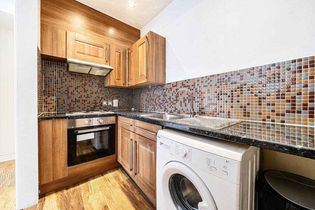 Apartment in London - More