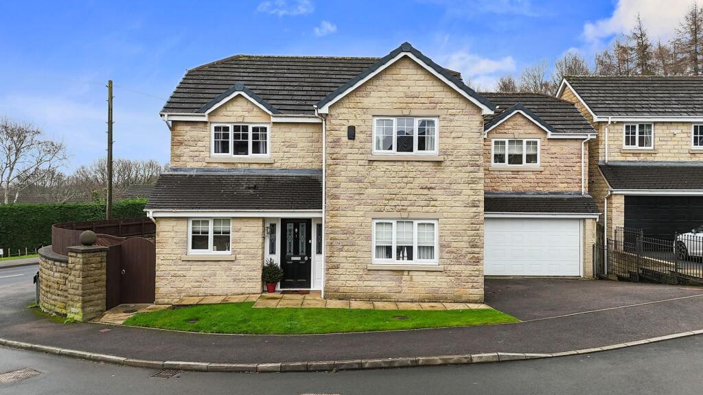Main image of property: Stonecroft Court, Silkstone Common, Barnsley