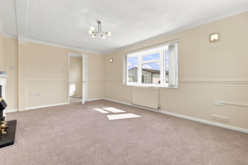 House in East Suffolk, Martlesham - View 4