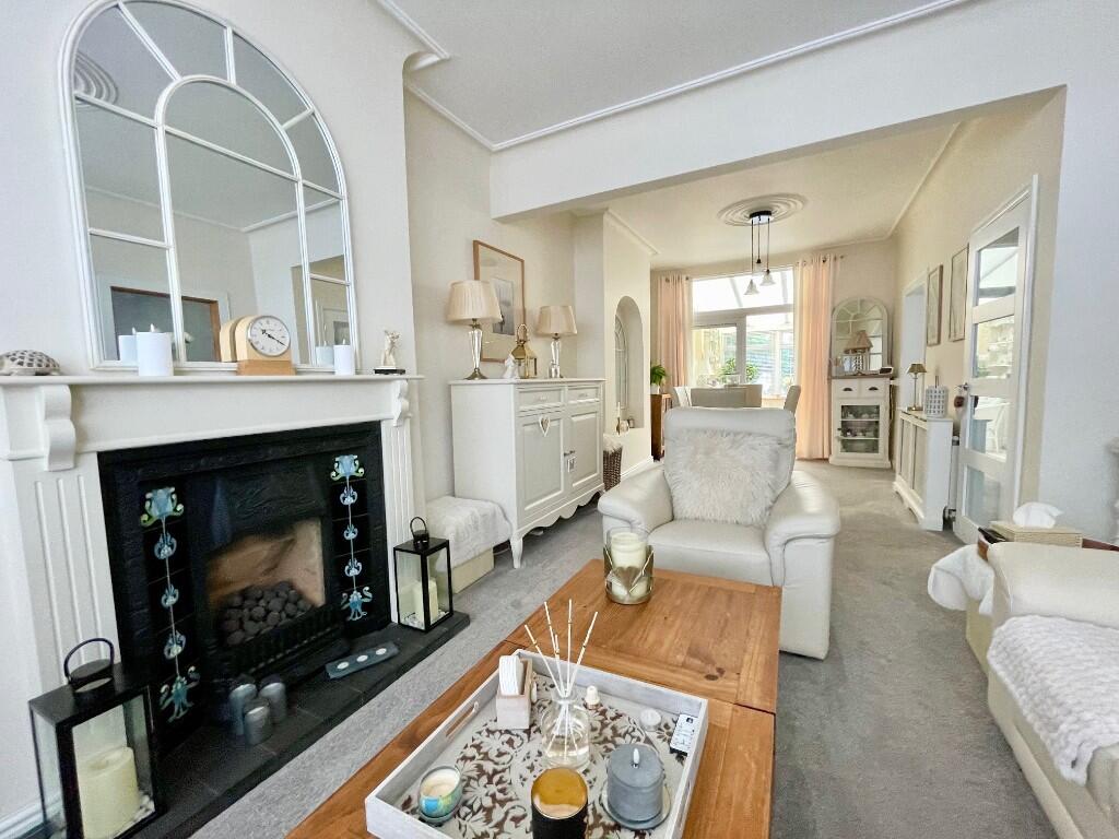 Westcliff-On-Sea, Essex, SS0 photo 4