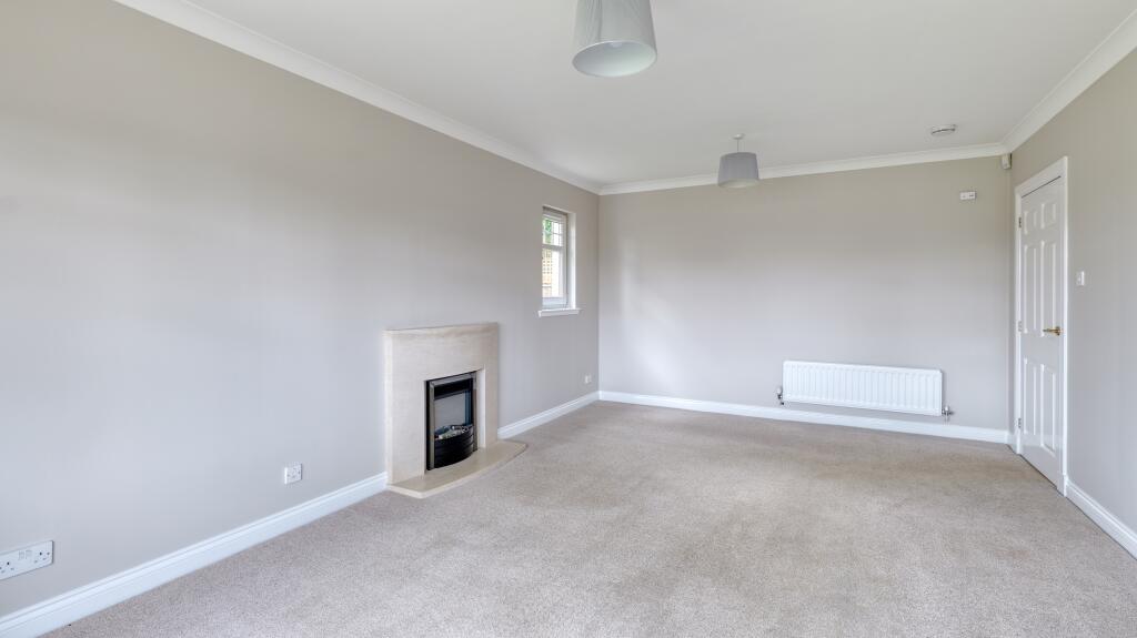 House in Kilmarnock - View 4