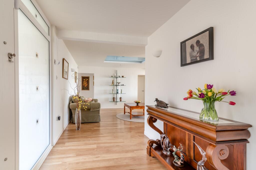House in Arun, Slindon - View 5