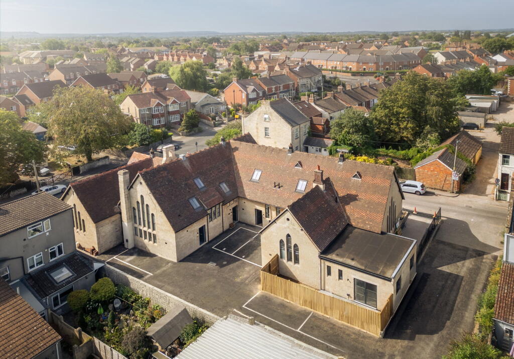 Trinity, Park Street, Trowbridge photo 3